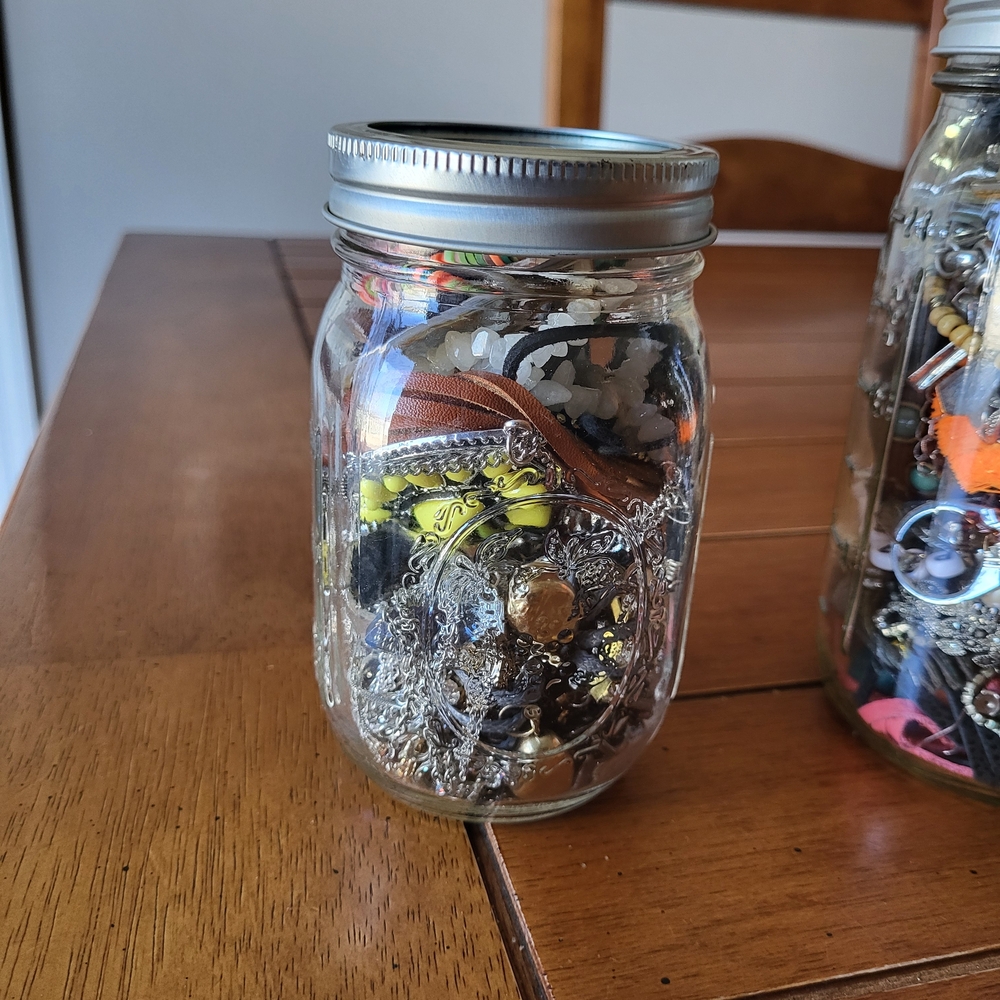 Jewlery Jars And One Bag! - Picture 6 of 7
